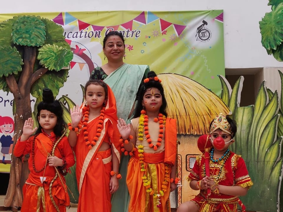 dhsRa-33 | Best No. 1 School in Kanpur