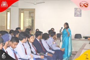 Session on Mindful Presence Engaging with Oneself Positively 12